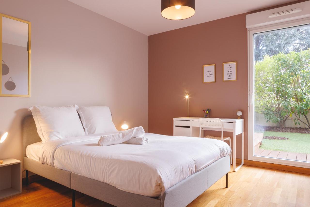 Superbe Appartement Terrasse Rdc - New Location Бур-ен-Брес Екстериор снимка